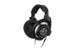 5644E616-6872-4C1B-AABC-80F6AA7D9016_9103-0_3841